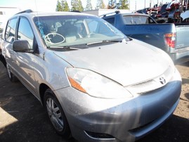 2009 TOYOTA SIENNA LE LE SILVER 3.5L AT 2WD Z18431